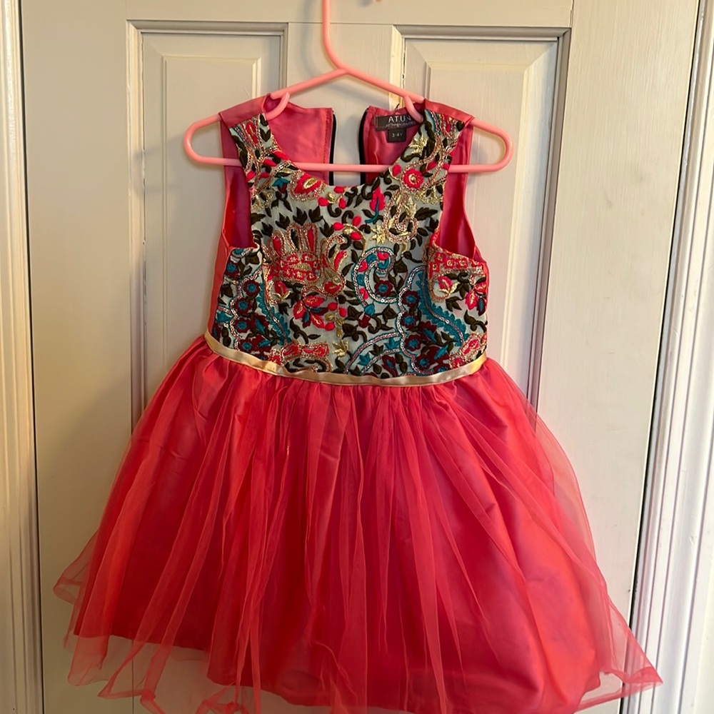 Toddler girls embroidered dress